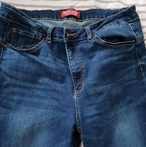 Plus-Size Skinny Jeans